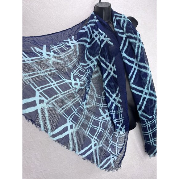 Vera Bradley Plaid Blue Teal Sheer Scarf Wrap NWOT - Picture 4 of 11